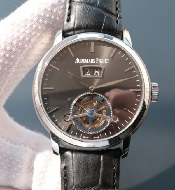 How to buy a Jules Audemars replica watch in Luxembourg?