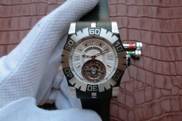 How to buy a Roger Dubuis replica watch in Grenada?