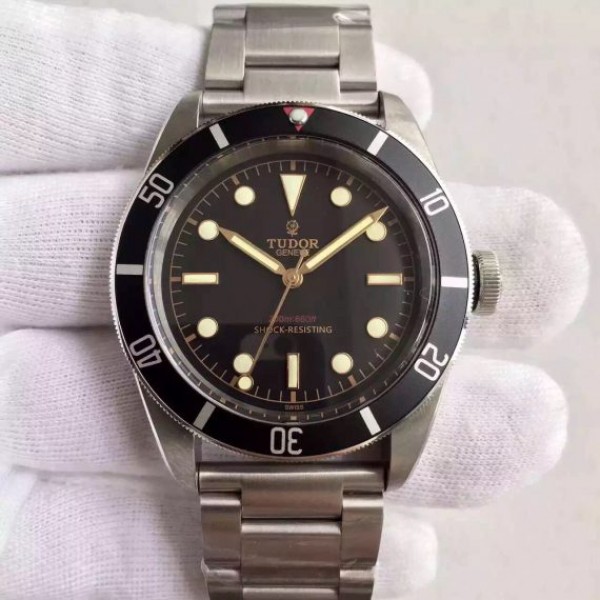 How to buy a Tudor clone watches for sale in Cape Verde?