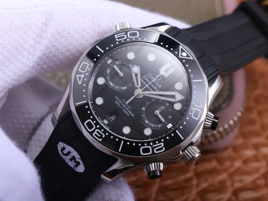 Omega's  Seamaster 300 1:1 Superclone