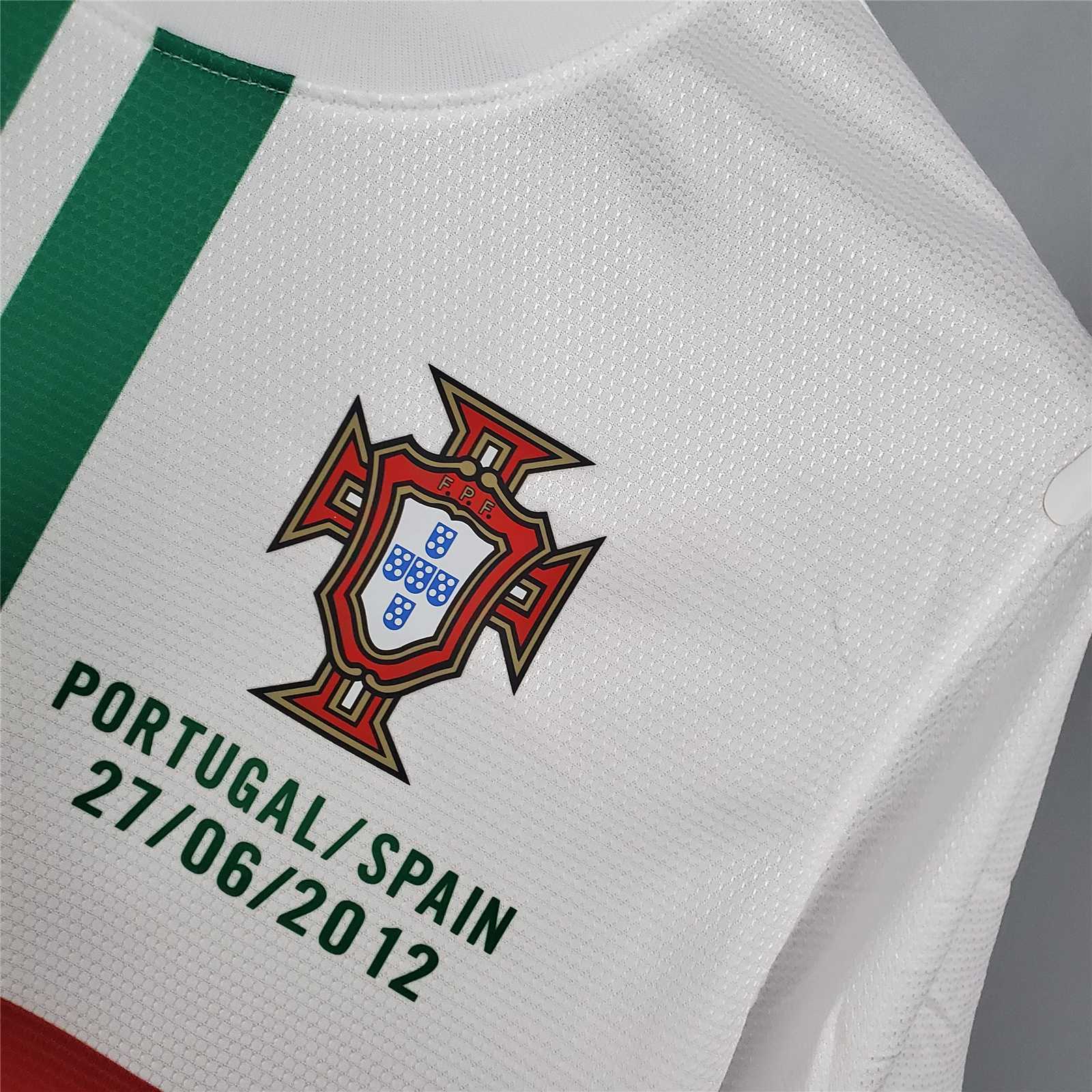 2012 Portugal Ronaldo #7  Euro Cup Away Retro Jersey - view 14