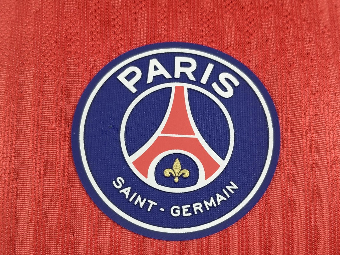 26-27 Paris Saint-Germain Home Jersey