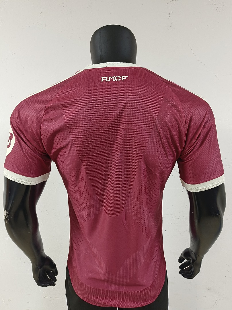 26-27 Real Madrid Second Away Jersey - view 4