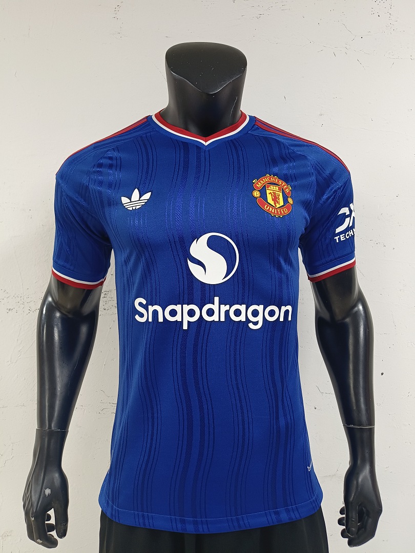 26-27 Manchester United Away Jersey 4