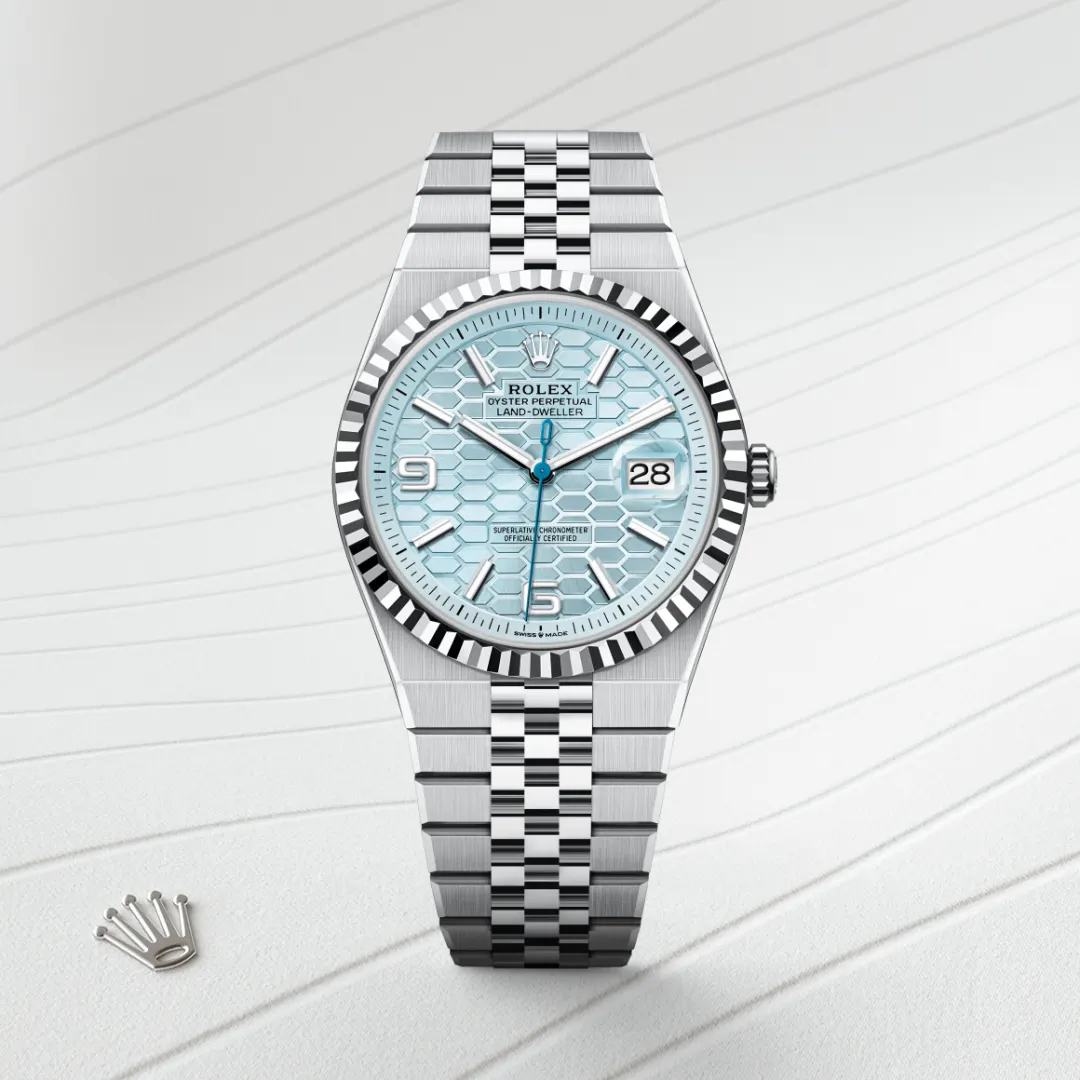 Rolex Land-Dweller 40 Ice Blue - view 3